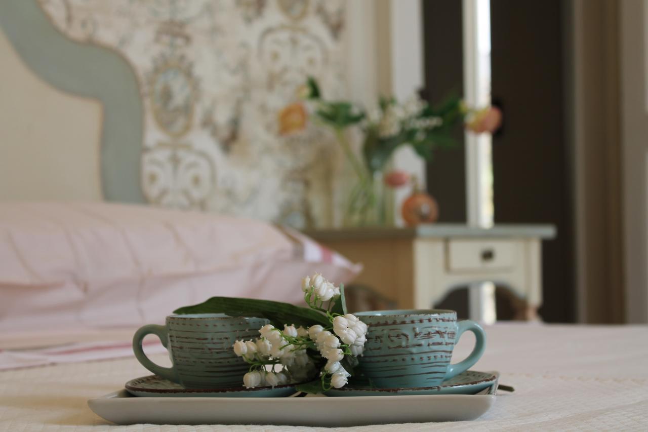 Palazzo Vittoli Bed and Breakfast Castelfranci Zewnętrze zdjęcie