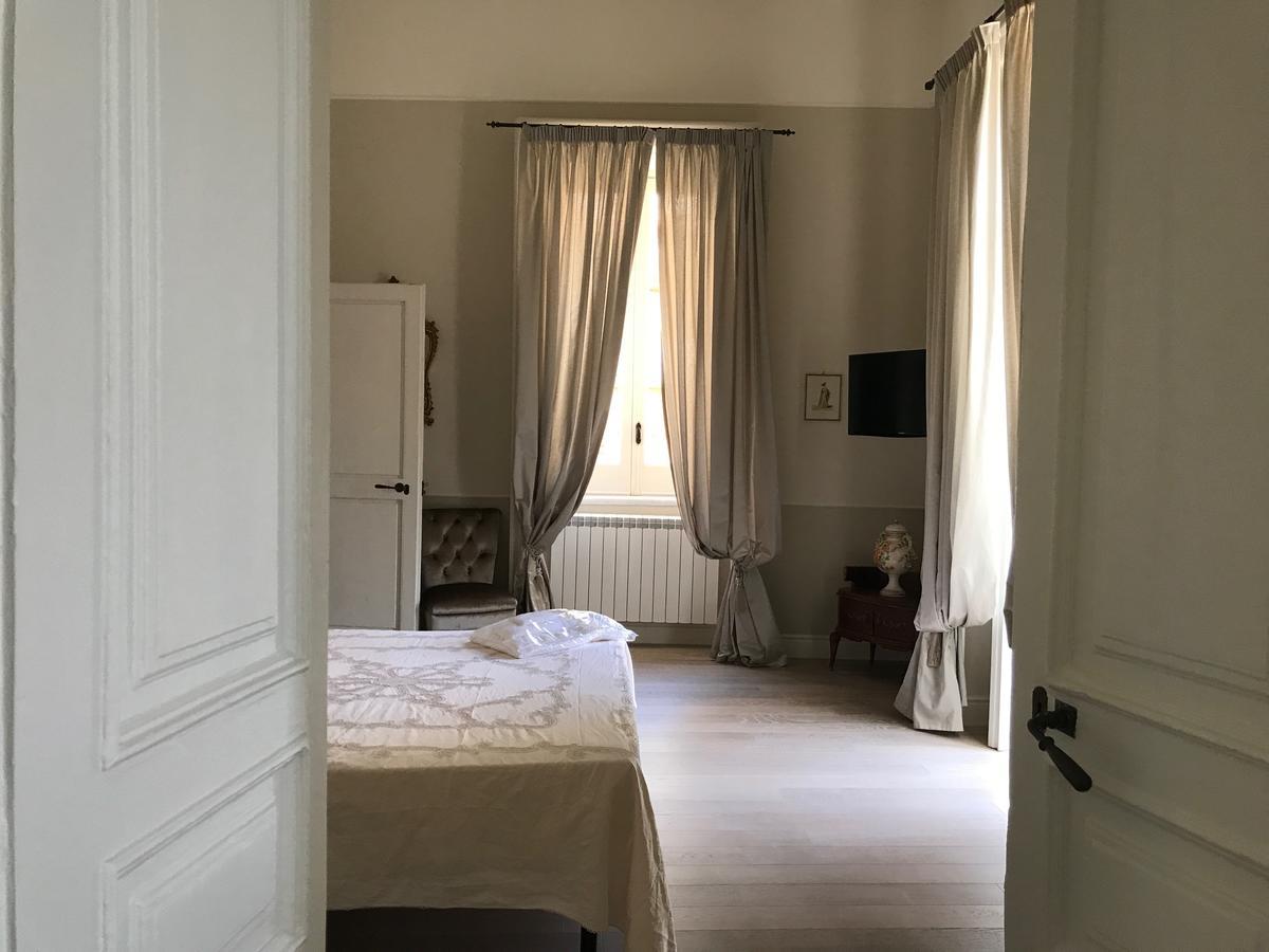 Palazzo Vittoli Bed and Breakfast Castelfranci Zewnętrze zdjęcie