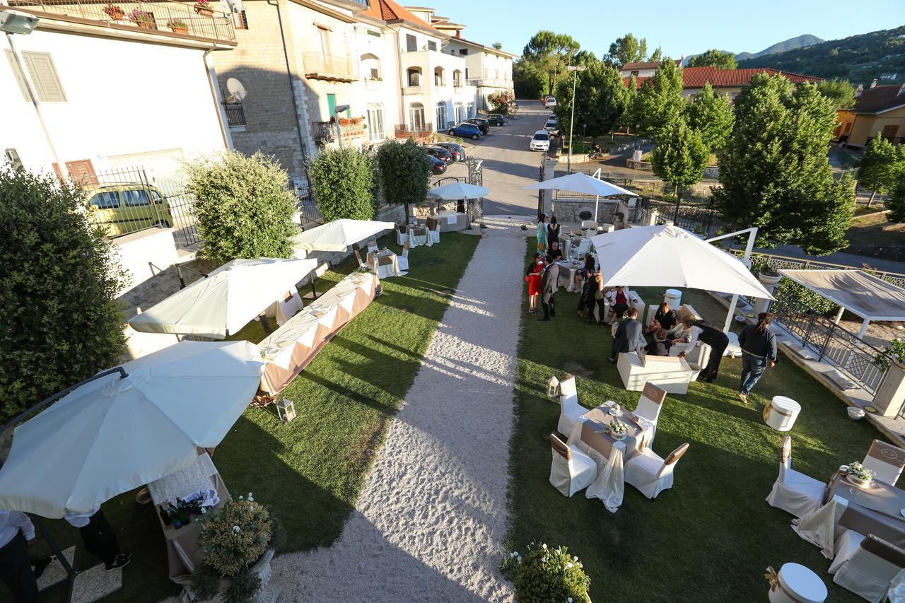 Palazzo Vittoli Bed and Breakfast Castelfranci Zewnętrze zdjęcie